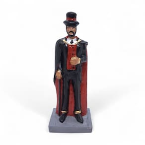 Estátua Exu Capa Preta Vermelho Proteção nos Caminhos 16 cm