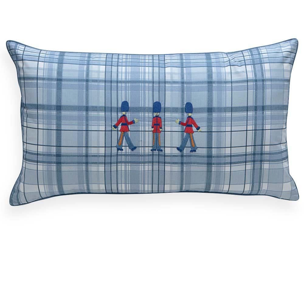 Capa de Almofada Bordada Mini London 35x60cm - Naturalle Fashion
