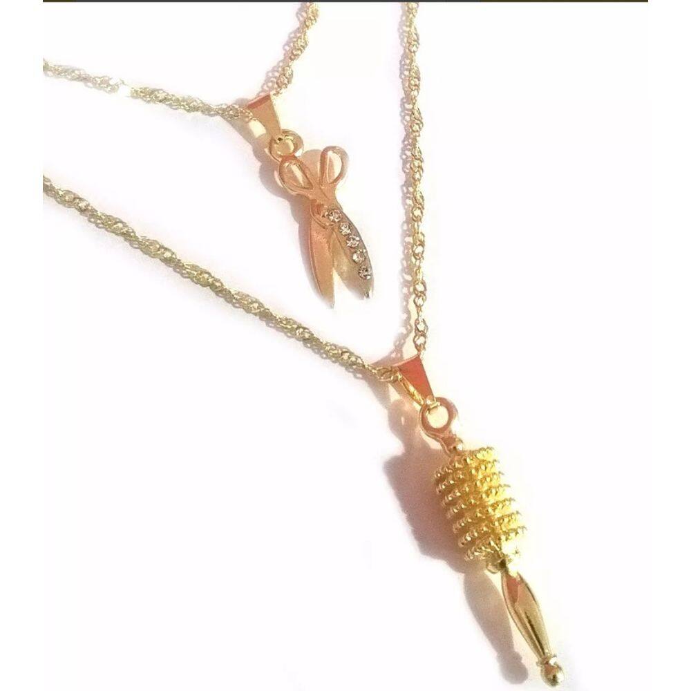 Colar Cordão Cabeleireira Escova e Tesoura Folheado 18k