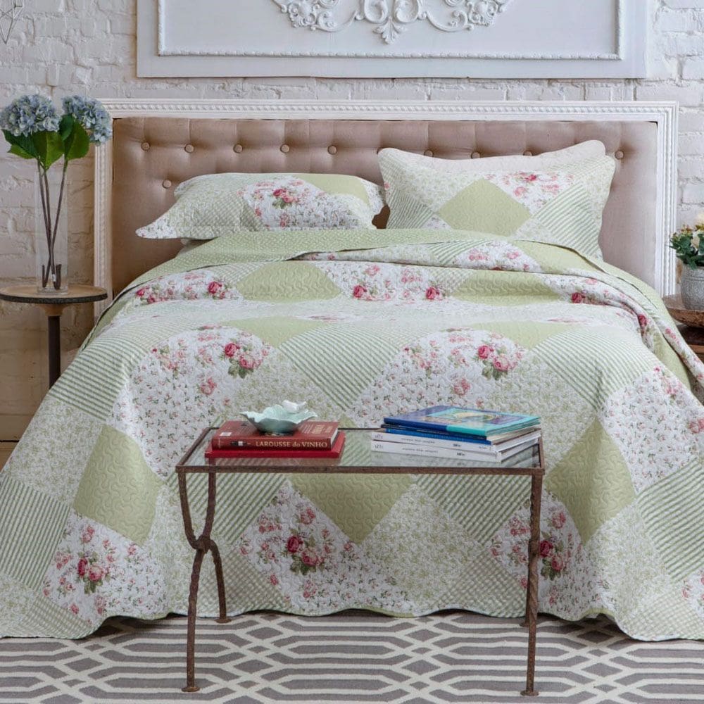 Kit Cobre Leito Colcha Mix King Estampado Dupla Face Floral 3 Peças - Naiara
