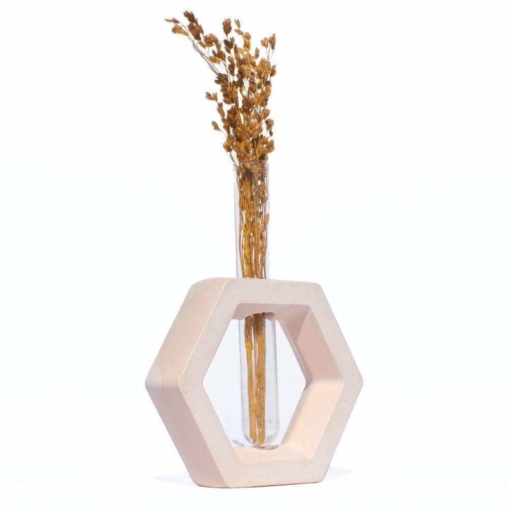 Vaso Decorativo Solitário Hexa 16,5cm Artesanal Em Cimento Palha