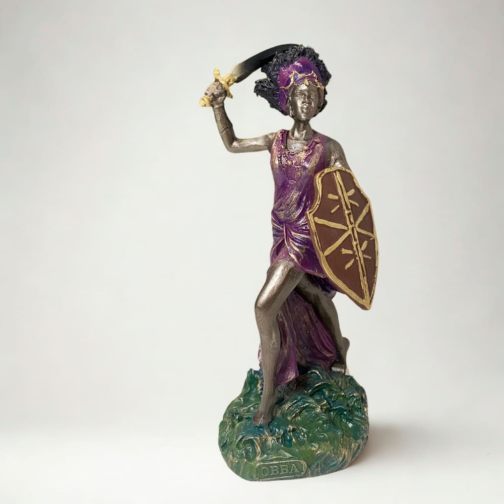 Escultura Orixá Obbá Espada e Escudo 20 cm em Resina