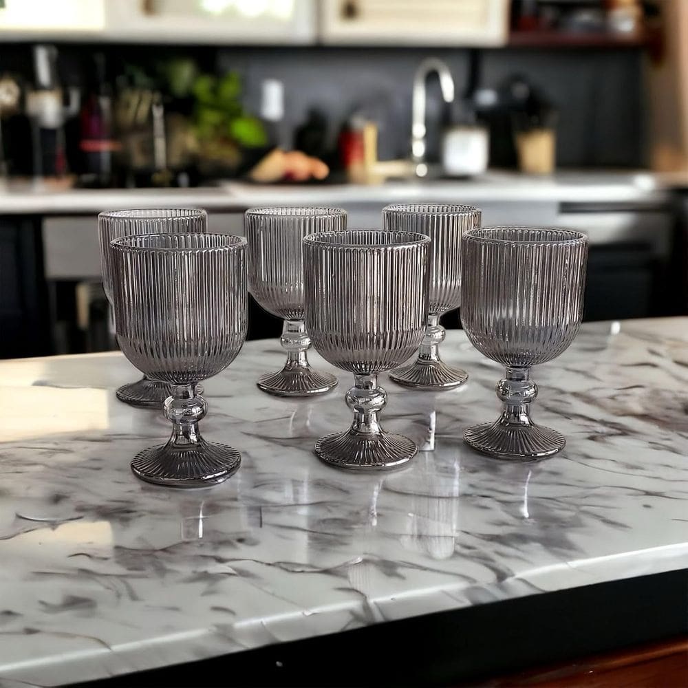 Jogo com 6 Taças Versalhes de Vidro Fumê de Agua ou Suco 390ml