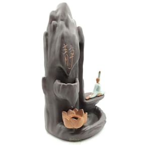 Cascata De Fumaça Em Cerâmica Pinga Água Yoga