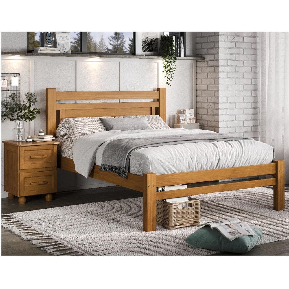 Conjunto Quarto Casal com Cama e 2 Mesas de Cabeceira Madeira Pinus Carvalho - Tozzeto