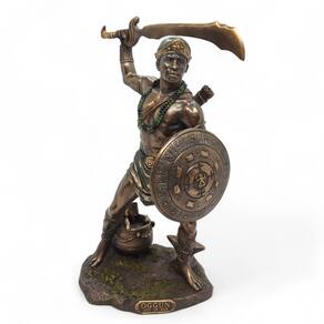 Estátua Ogum Orixá do Ferro Guerreiro Bravura e Força 20 cm