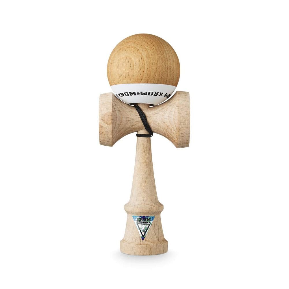 Kendama Toy KROM Pop Naked melhora o equilíbrio, os reflexos e a criatividade
