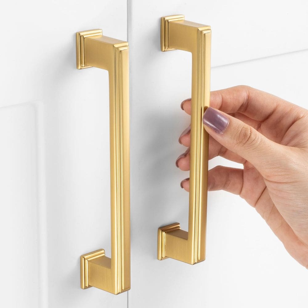 Alça de tração de gabinete ASKANO Brushed Gold Stepped 128 mm ZP2206