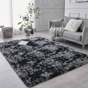 Tapete Shag Area TABAYON tingido em cinza escuro 120x180cm para interior