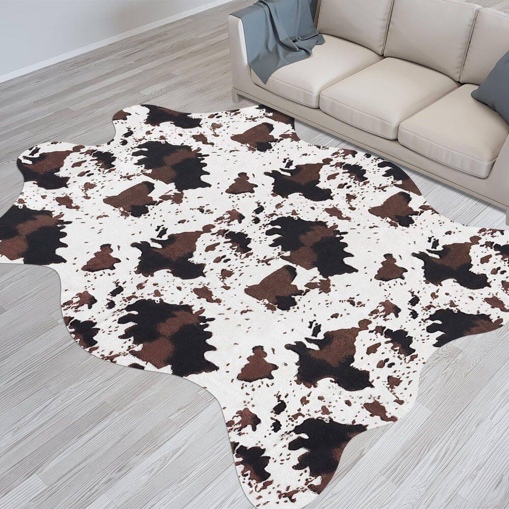 Tapete Fixseed Faux Cowhide 140 x 160 cm com estampa de vaca antiderrapante