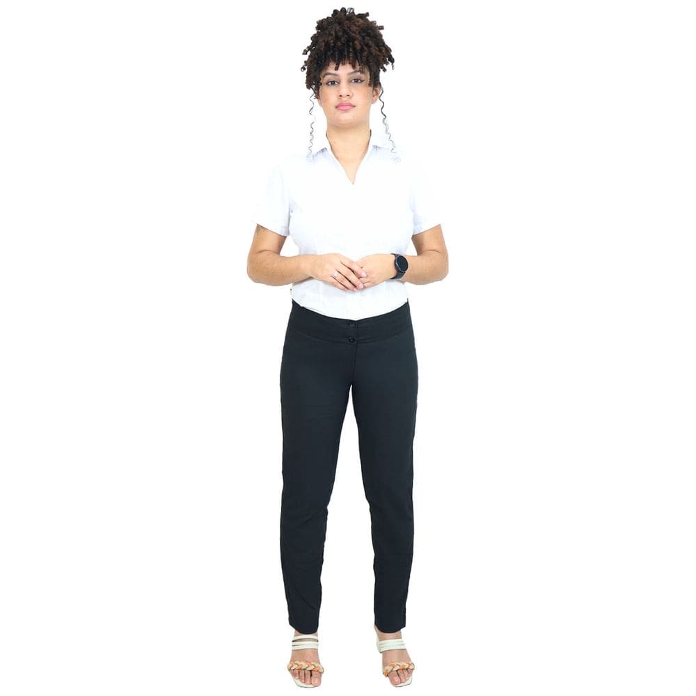 Calça social feminina cigarrete com Elastano e Bolsos