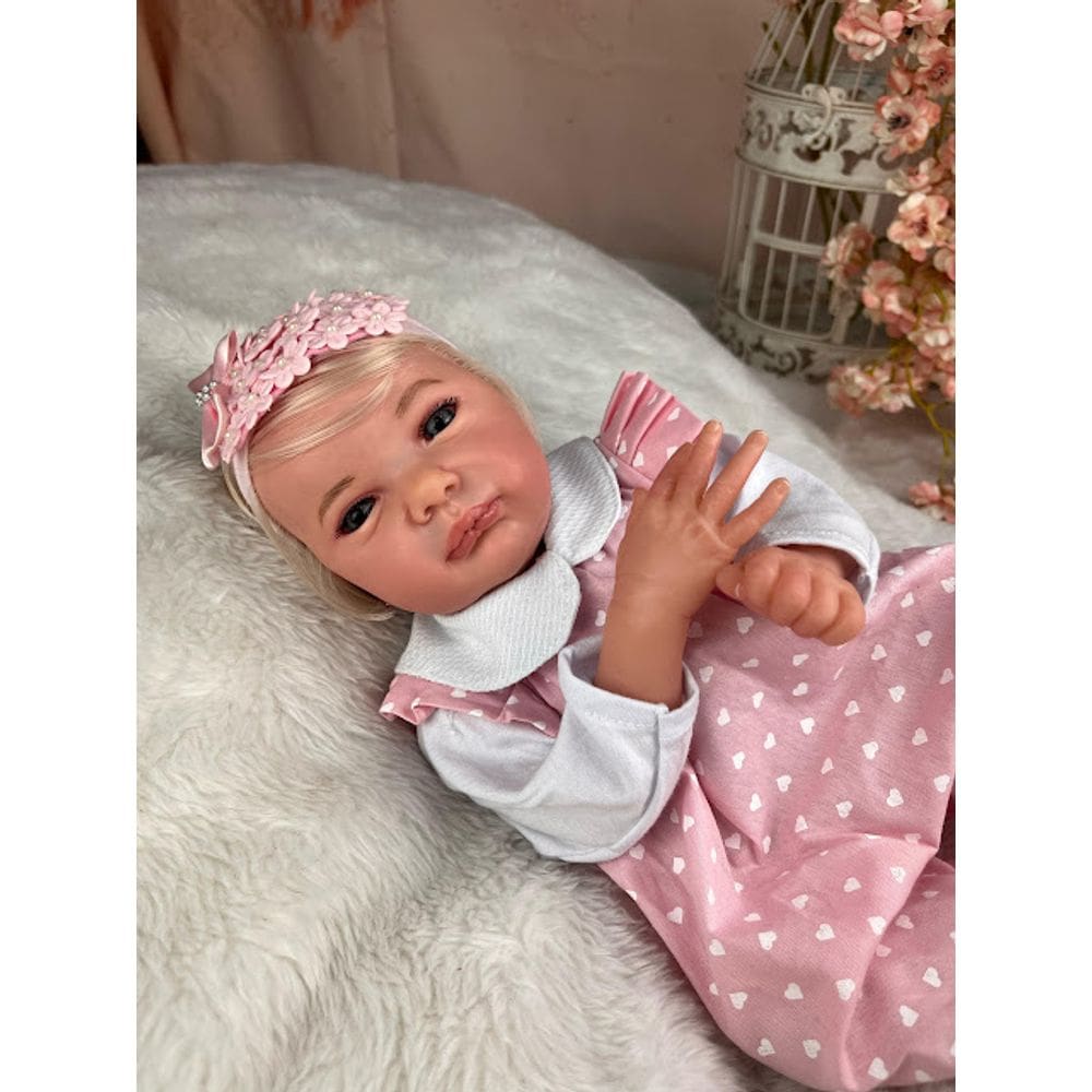 Boneca Reborn Menina Loira Realista Corpo de Pano Enxoval