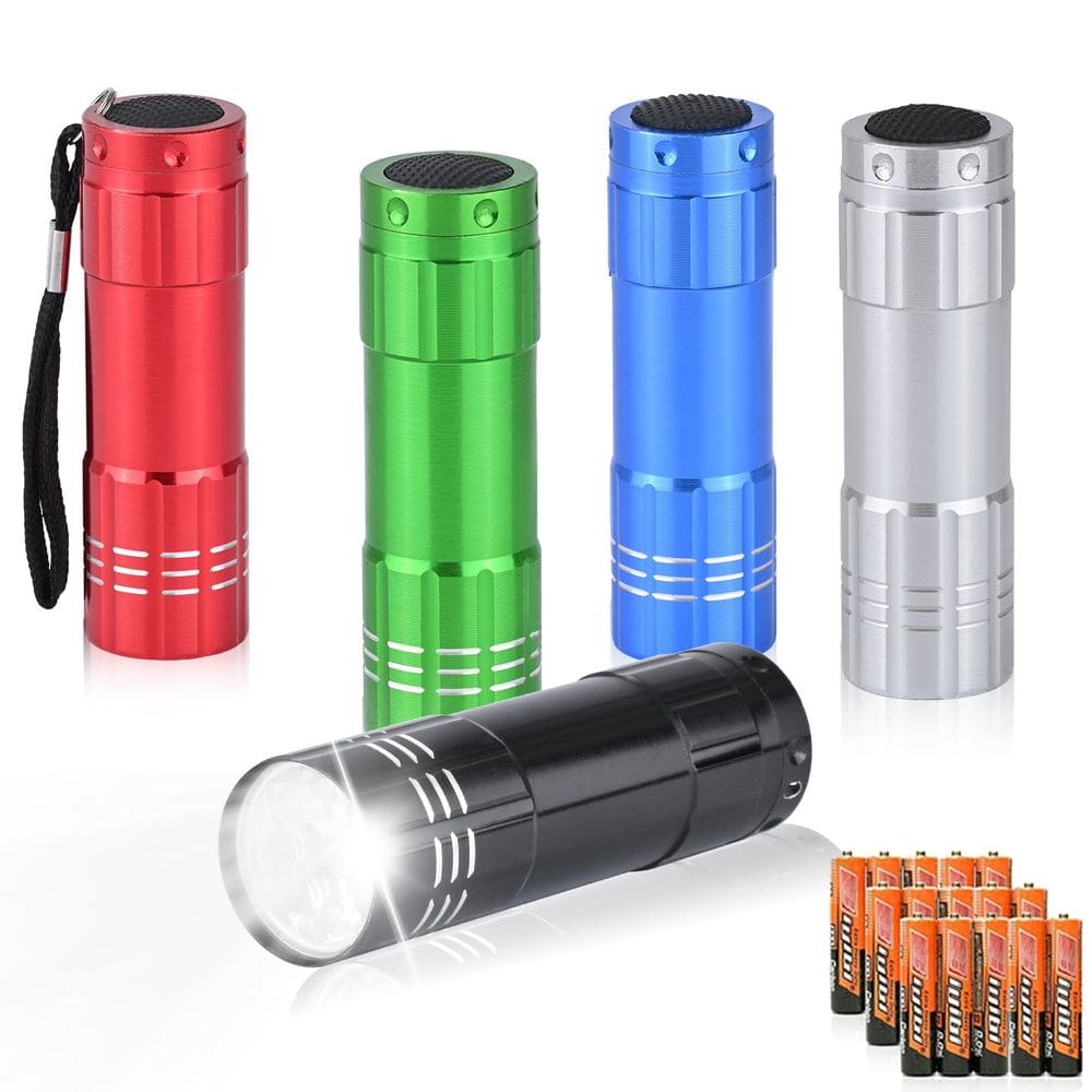 Lanterna yikosam 9 LED Mini Alumínio com Cordão 15 AAA