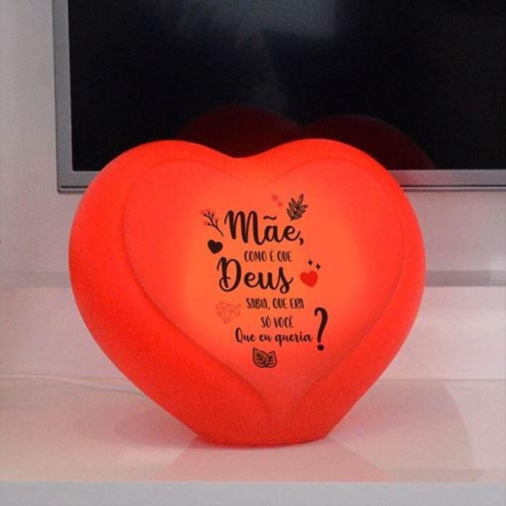 Luz Do Amor: Luminária Coração Vermelha Para Celebrar Momentos Inesquecíveis