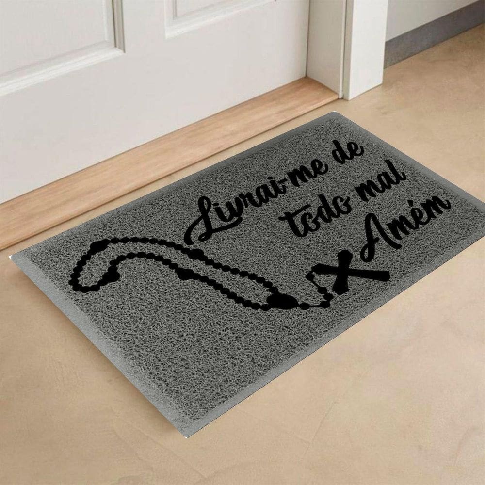 Tapete Cinza Religioso Livrai Me De Todo Mal Amém 60X40Cm