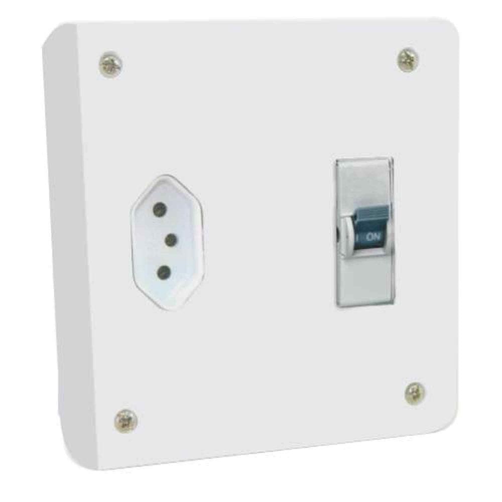 Caixa De Distribuição Cd Para Ar Condicionado Com Disjuntor 16a + Tomada 20a - Branco