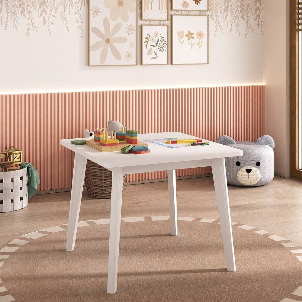 Mesa Quadrada Infantil Madeira de Pinus e Mdf Sofia