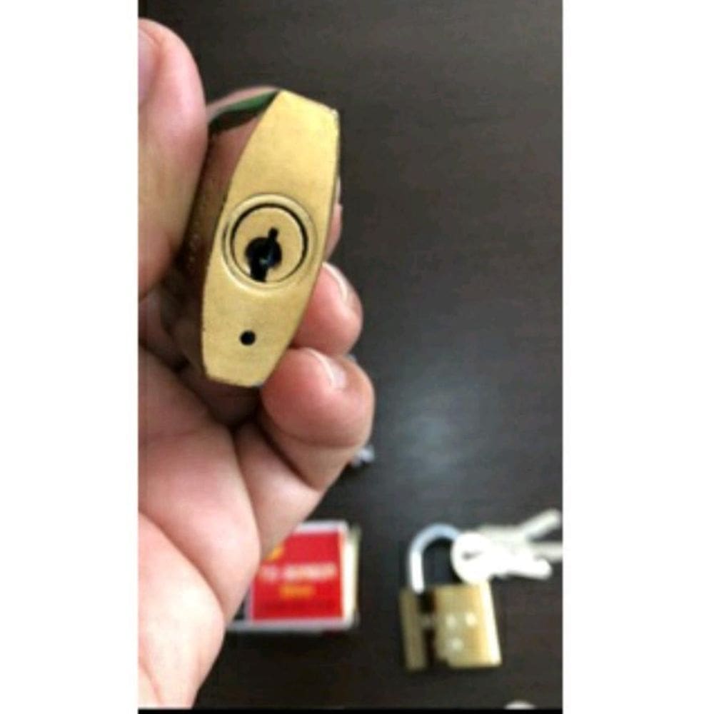 Cadeado Individual 30Mm Miolo Latao Material Isamak