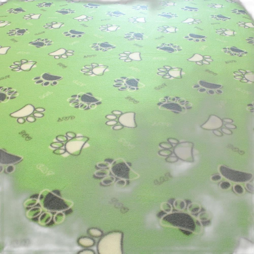 Tecido Malha Soft Estampada Patas Cinza E Branco Fundo Verde