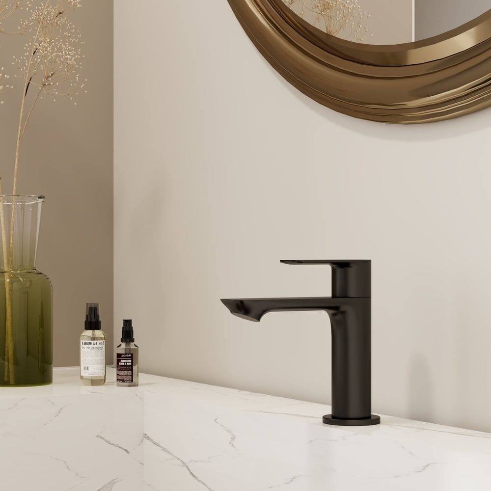 Torneira de Mesa Bica Baixa para Lavatório Mykonos Jiwi Preto