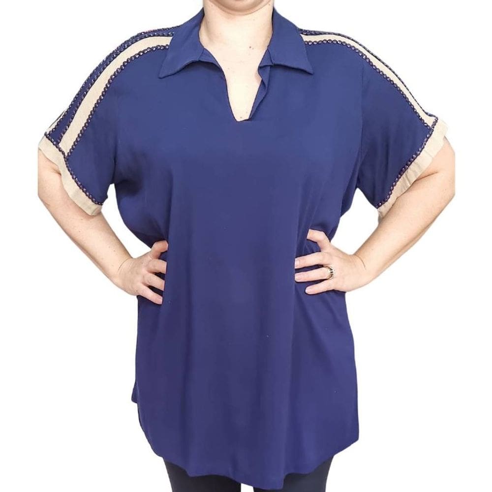 Blusa Feminina Gola Polo Raio de Luz Detalhes