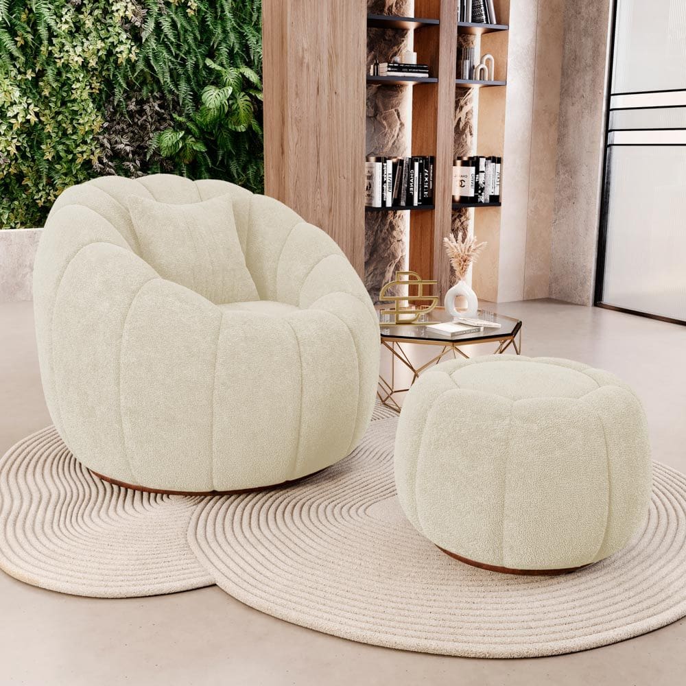 Poltrona Decorativa Concha Giratória com Puff Estilo Abóbora Shell Bouclê Bege - Desk Design