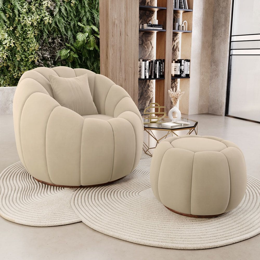 Poltrona Decorativa Concha Giratória com Puff Estilo Abóbora Shell Veludo Bege - Desk Design
