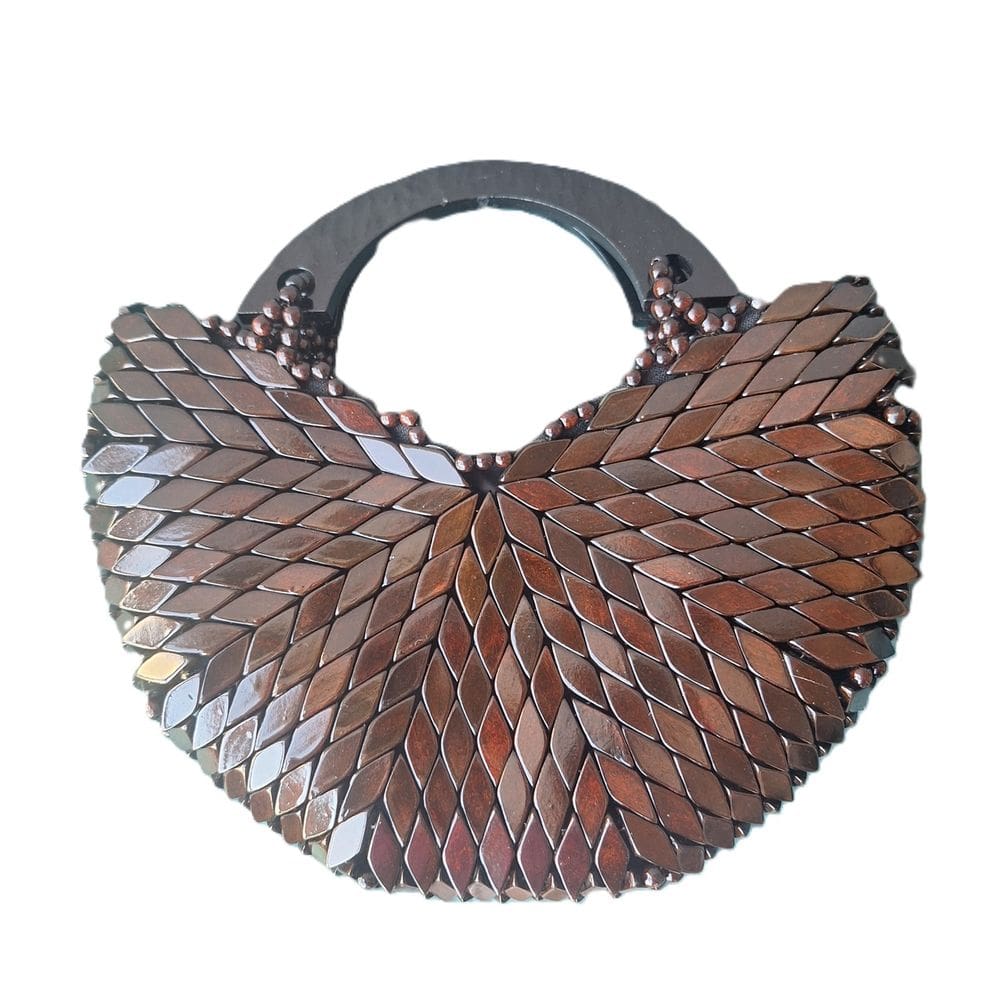 Bolsa Artesanal Losango Madeira, Meia Lua, Corte V, 26cm