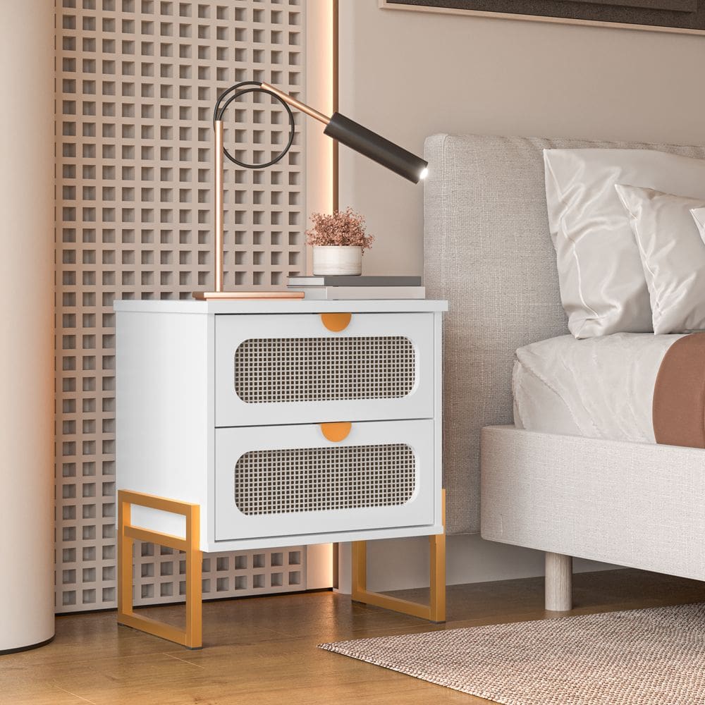 Mesa de Cabeceira Estilo Industrial com Pés de Ferro e Tela Indiana Titanium - Branco / Dourado