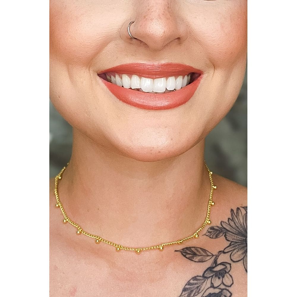 Choker Corrente com Bolinha Lisa Banhado em Ouro 18k