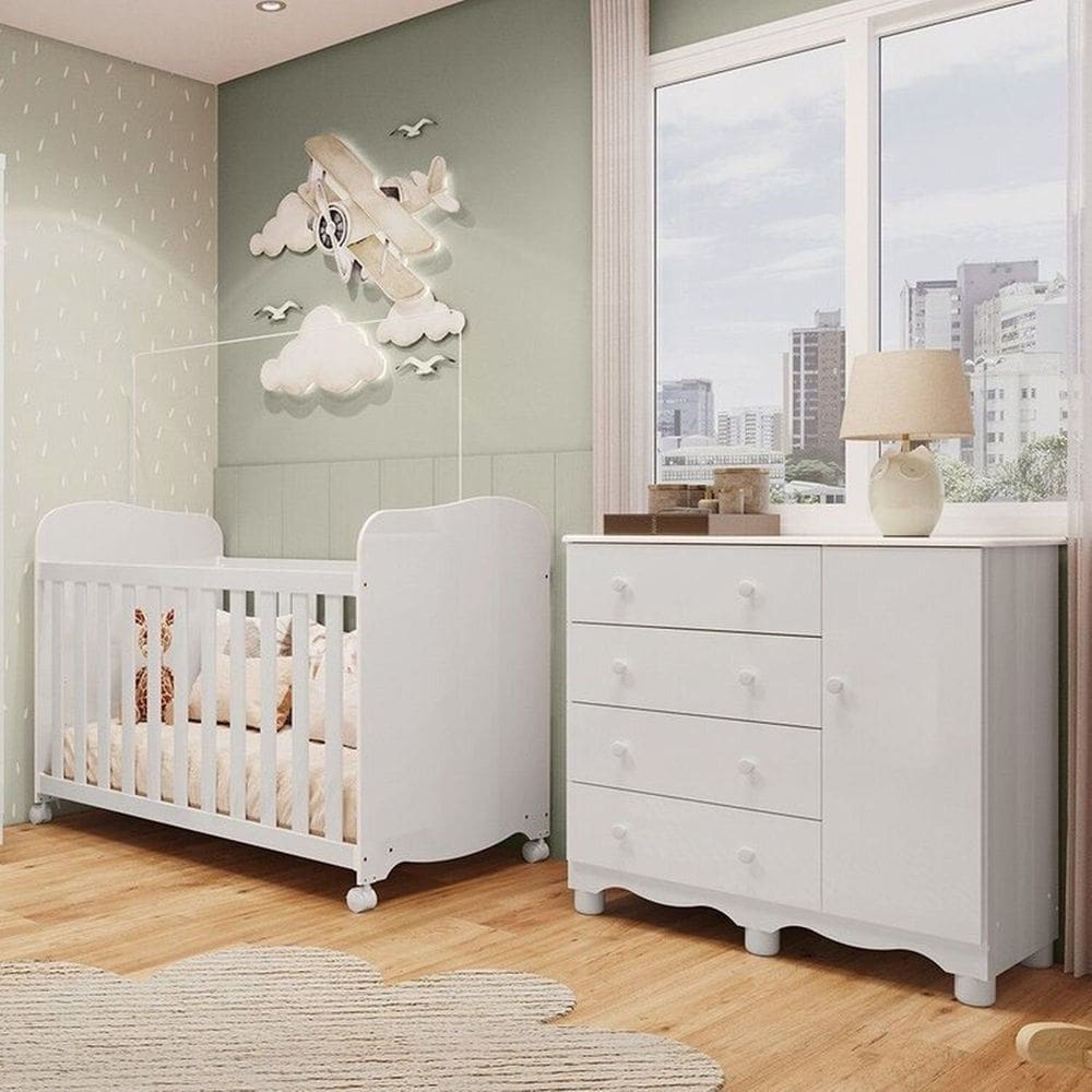 Quarto de Bebê com Berço Americano e Cômoda 1 Porta 4 Gavetas 100% Mdf Mimo Espresso Móveis Branco Brilho