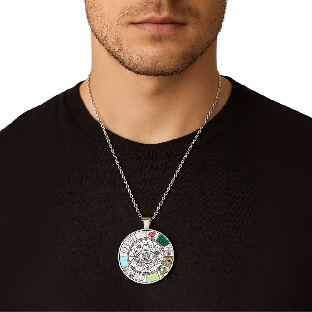 Colar Olho Místico com Pingente Redondo Prateado Unissex