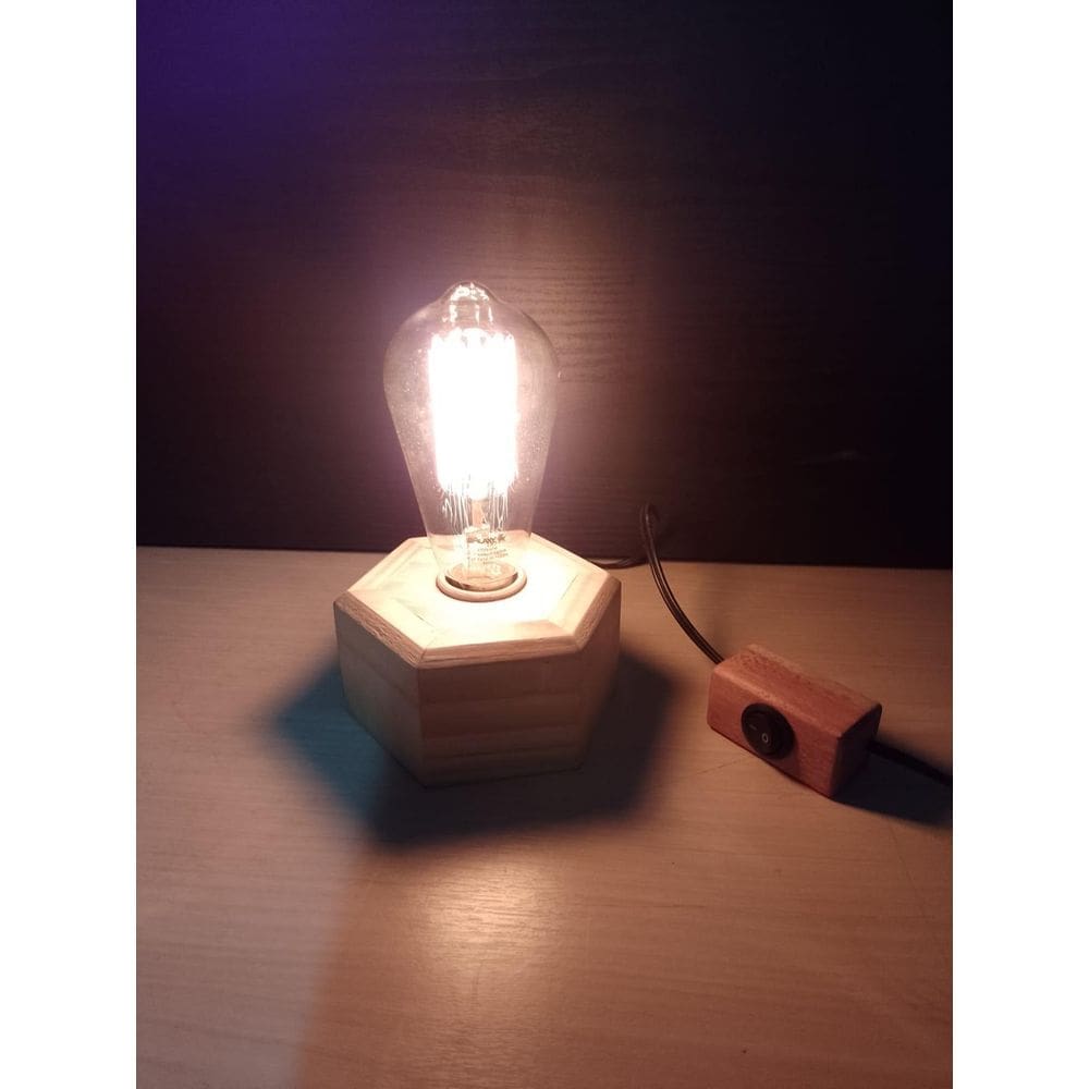 Luminária De Mesa Madeira Pinus Hexagonal Abajur Rústico