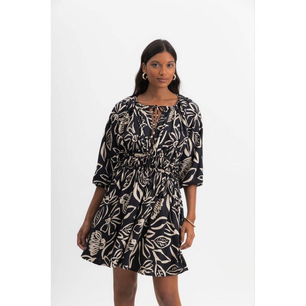 Vestido feminino curto floral Essendi - G