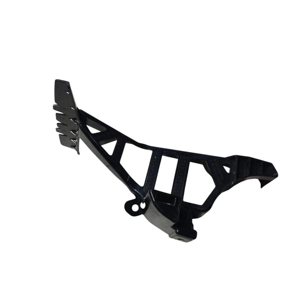 Guia Suporte Parachoque Traseiro Direito Gla200 2019