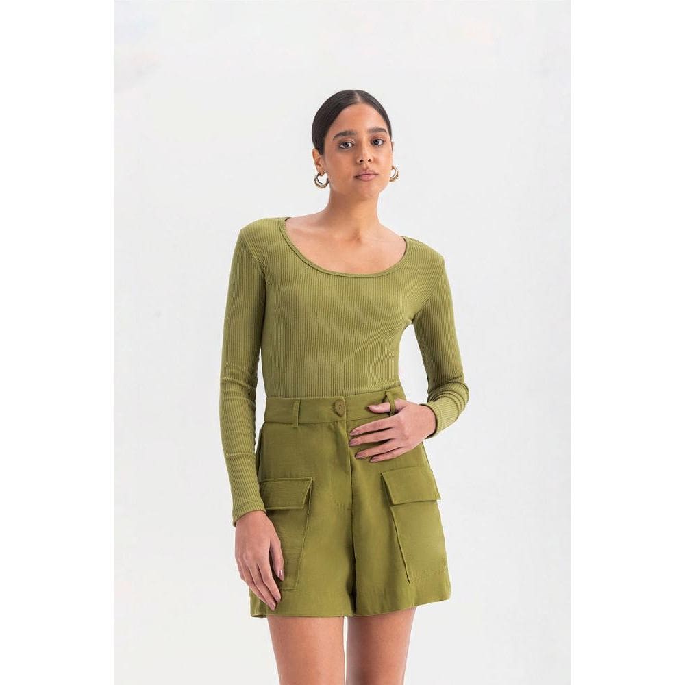 Blusa feminina decote quadrado Essendi
