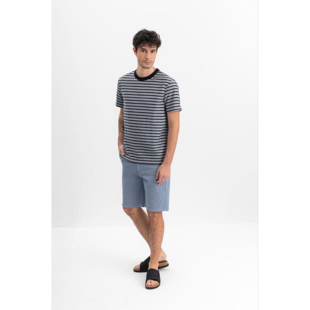 Bermuda masculina em sarja Essendi Bermuda masculina master power Essendi