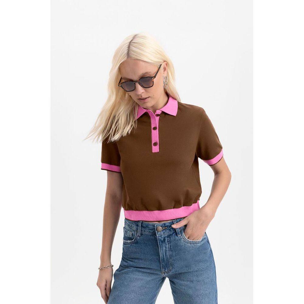 Blusa feminina polo retro em piquet essendi