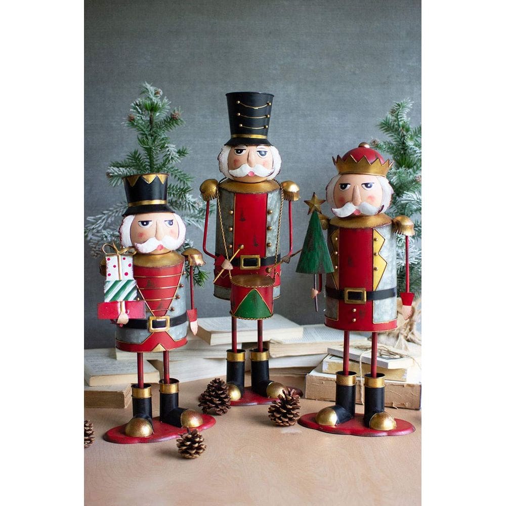Conjunto KALALOU de 3 estatuetas de quebra-nozes de metal pintadas