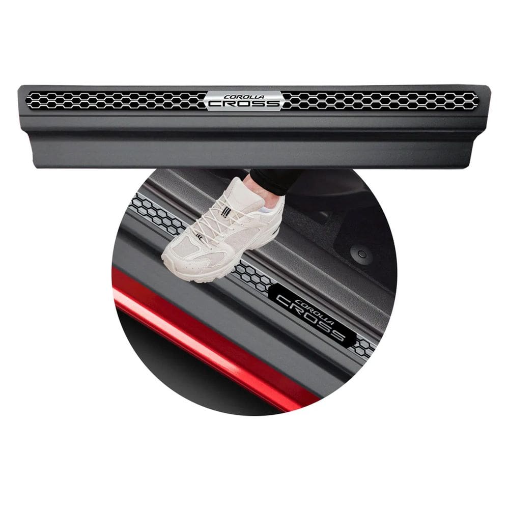 Jogo Soleira Premium Elegance Corolla Cross - 4 Portas ( Vinil + Resinada 8 Peças )