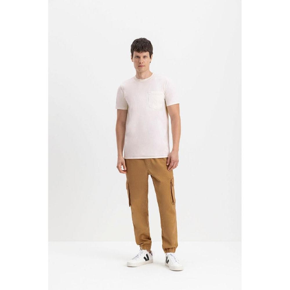 Camiseta masculina em malha essendi