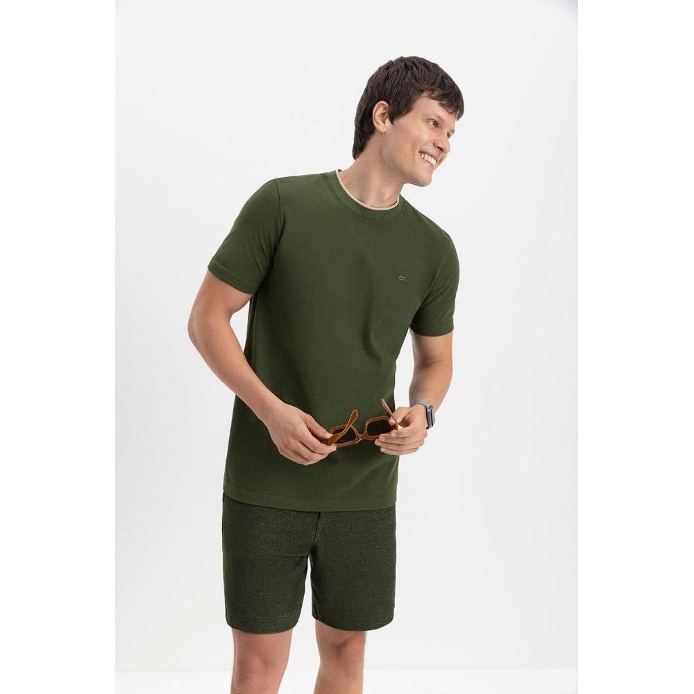 Camiseta masculina em piquet essendi