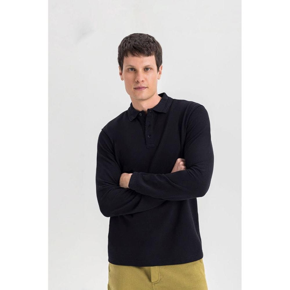 Camisa polo masculina em piquet Essendi