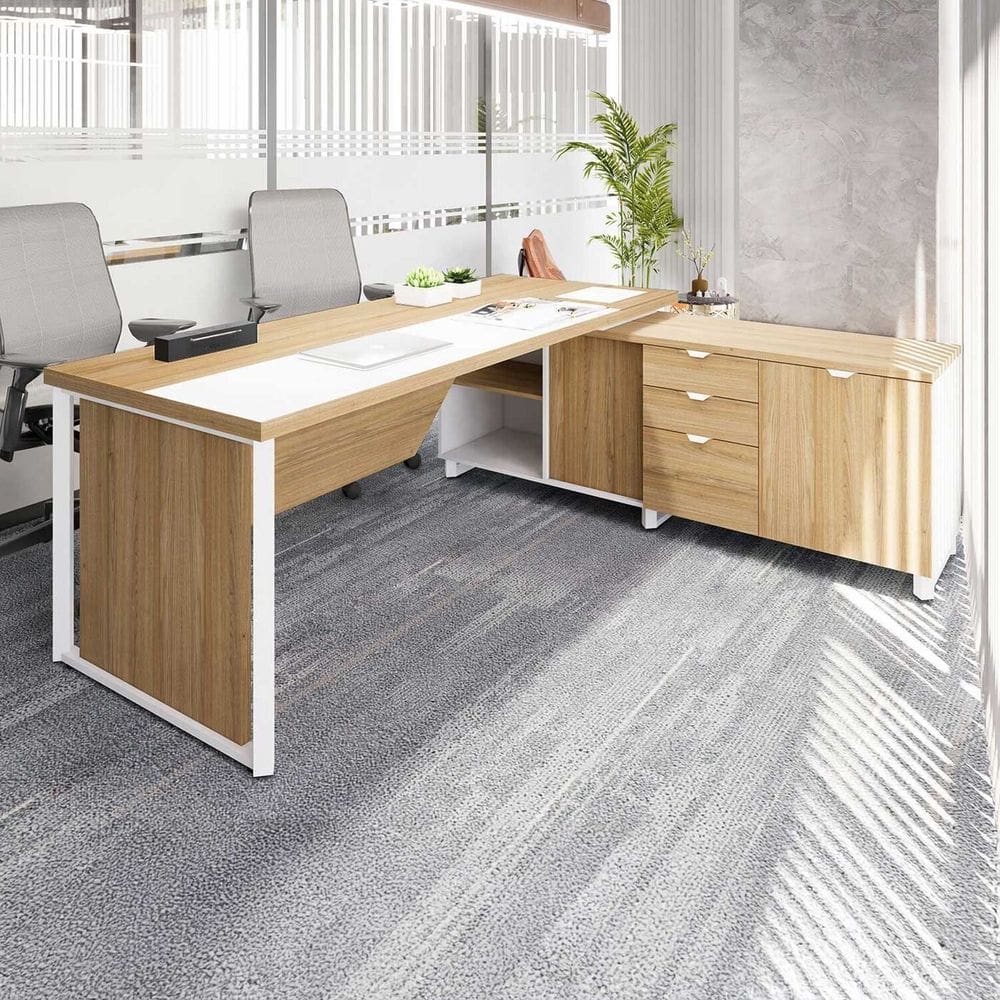 Mesa de Escritório Diretor em L 2,00 com Caixa de Tomadas e Armário Lateral Corporate Macadâmia/Branco