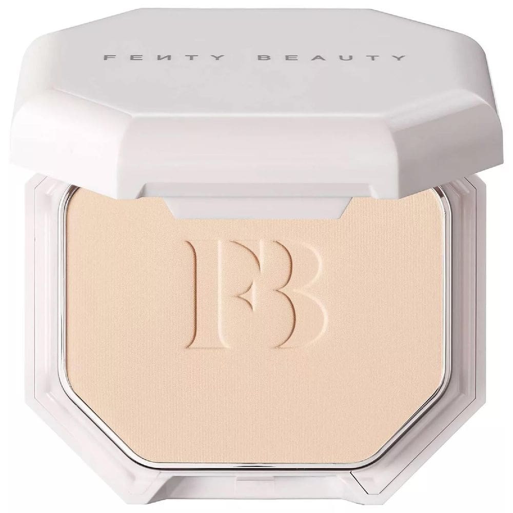 Base em pó Fenty Beauty Pro Filt`r Soft Matte 150