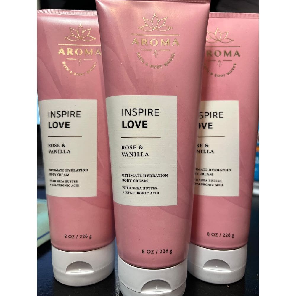 Creme corporal Bath & Body Works Aromaterapy LOVE Rose + Vanilla
