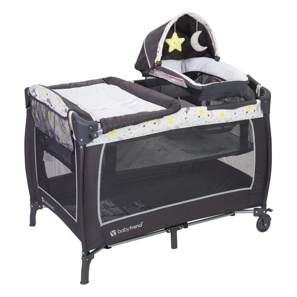Berço Cercado Portátil com Dossel e 2 Brinquedos de Pelúcia, Baby Trend Twinkle Twinkle Moon, Preto