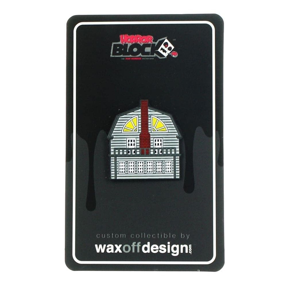 Coletor de esmalte Pin Toynk Amityville Horror House Design