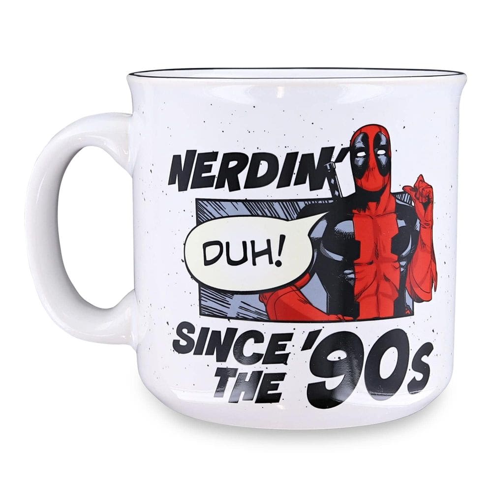 Caneca Camper Silver Buffalo Marvel Deadpool Nerdin desde os anos 90