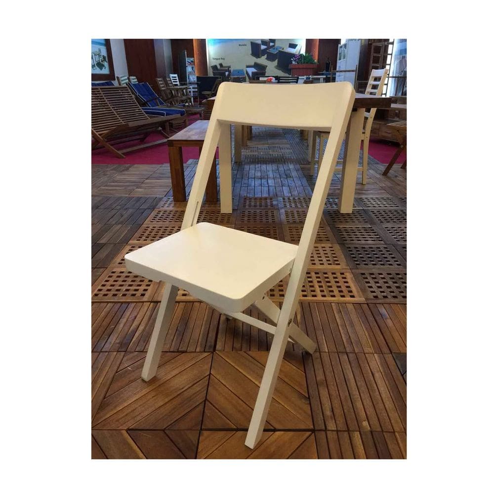 Cadeira Benzara Benjara 86 cm de metal dobrável bege